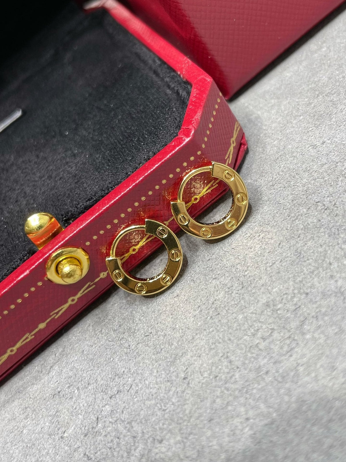 [Riva Jewelry ]LOVE MINI EARRINGS