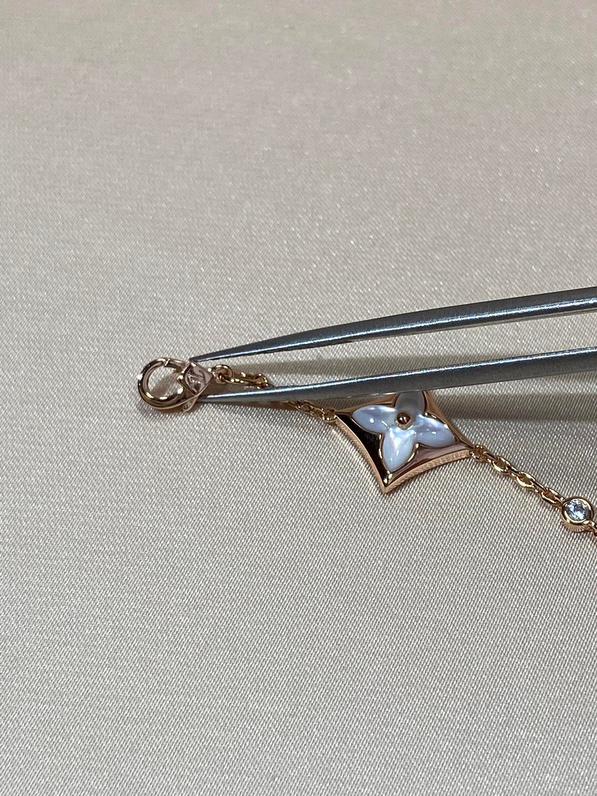 [Riva Jewelry ]STAR 4 MOTIF MOP DIAMOND PINK GOLD BRACELET