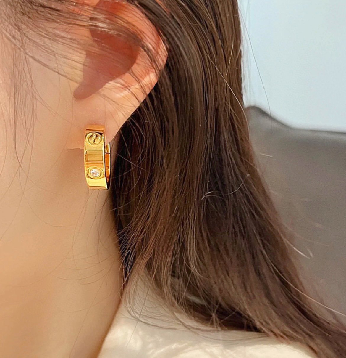 [Riva Jewelry ]LOVE 5.5MM 1 DIAMOND EARRINGS