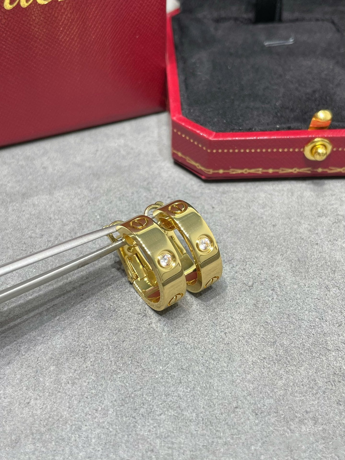 [Riva Jewelry ]LOVE 5.5MM 1 DIAMOND EARRINGS