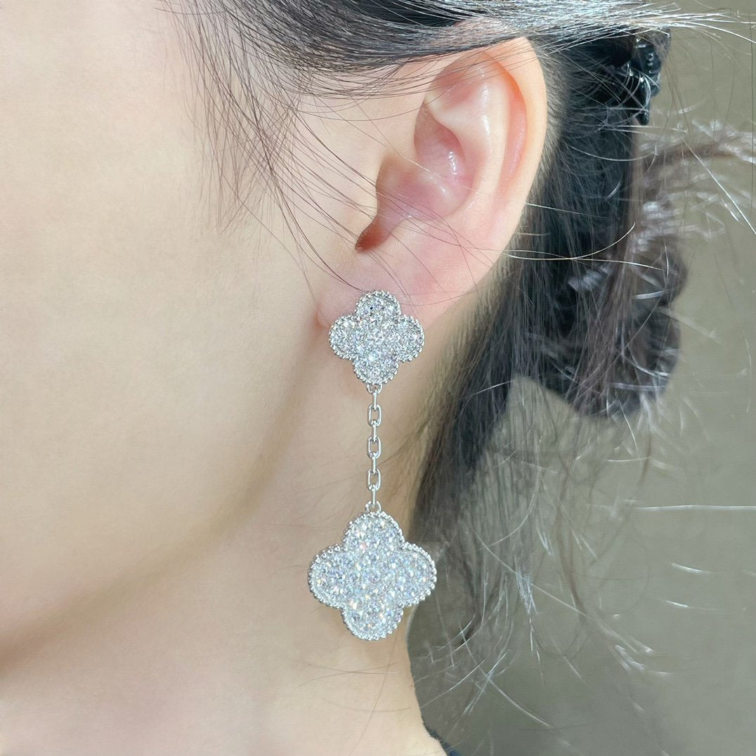 [Riva Jewelry ]CLOVER 2 MOTIFS DIAMOND PAVED SILVER EARRINGS