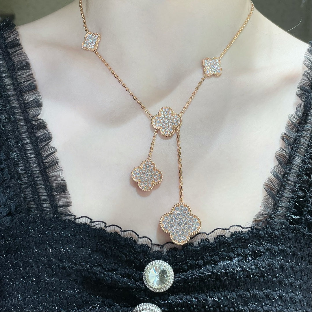[Riva Jewelry ]CLOVER 6 MOTIF DIAMOND PAVED NECKLACE