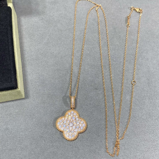 [Riva Jewelry ]CLOVER 25MM LARGE PEDANT DIAMOND PAVED LONG NECKLACE