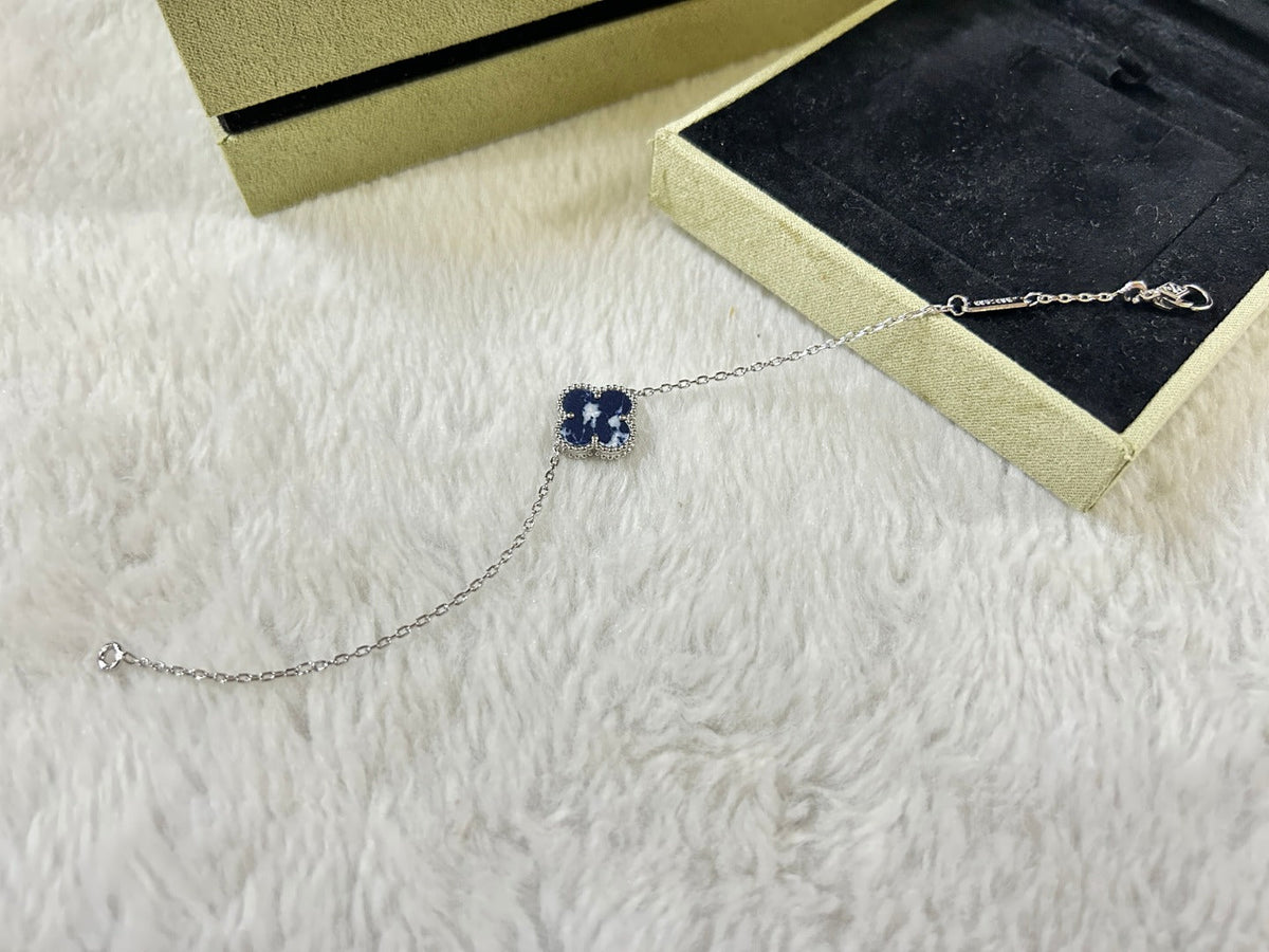 [Riva Jewelry ]CLOVER 1 MOTIF PIETERSITE BRACELET