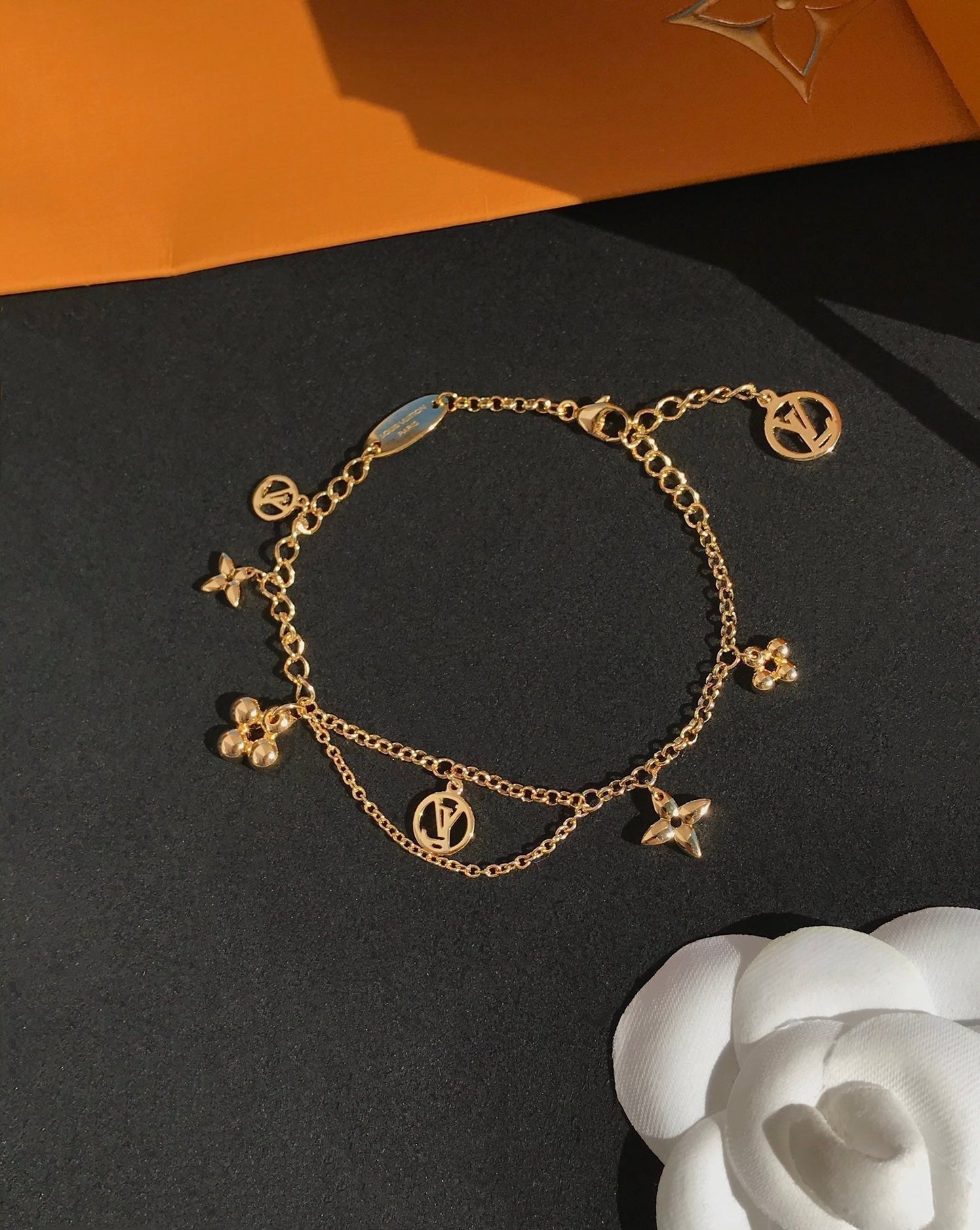[Riva Jewelry]BLOOMING ROSE GOLD MOP BRACELET