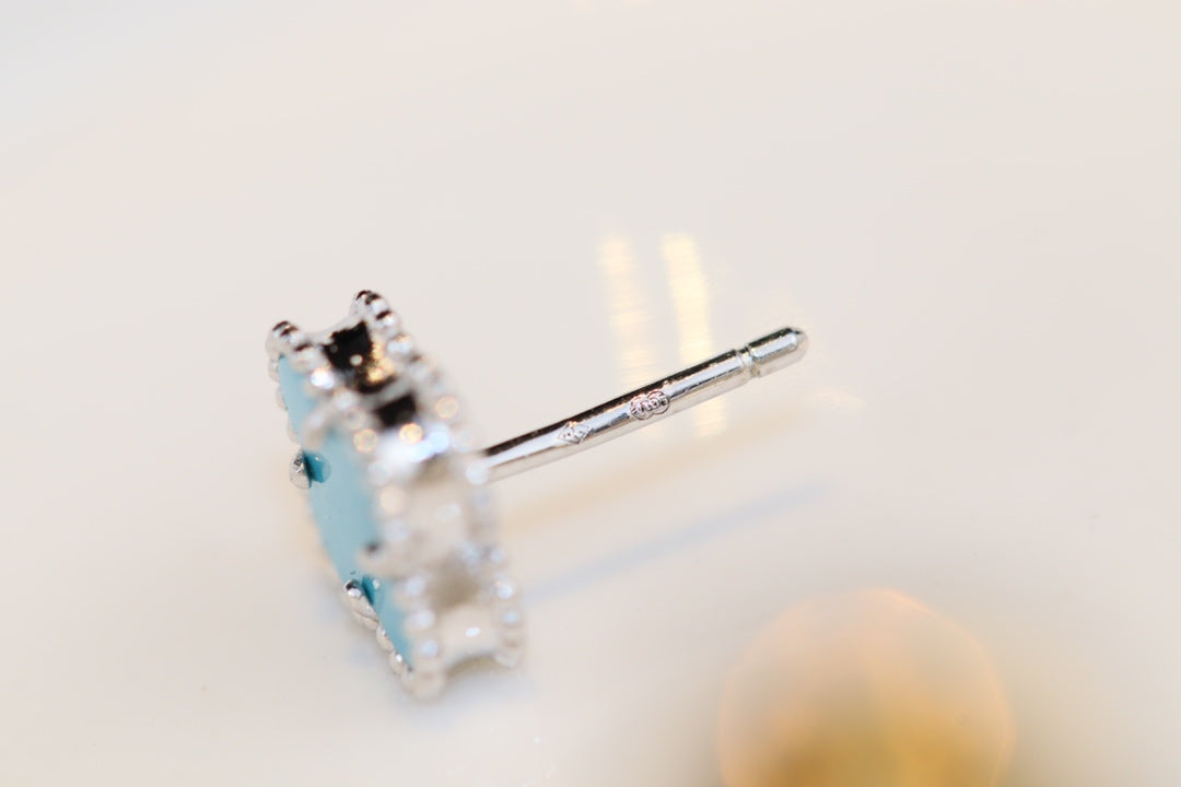 [Riva Jewelry ]CLOVER MINI TURQUOISE SILVER STUD EARRINGS