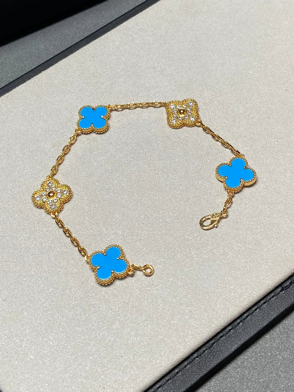 [Riva Jewelry ] CLOVER 5 MOTIF BLUE AGATE BRACELET COLLECTION