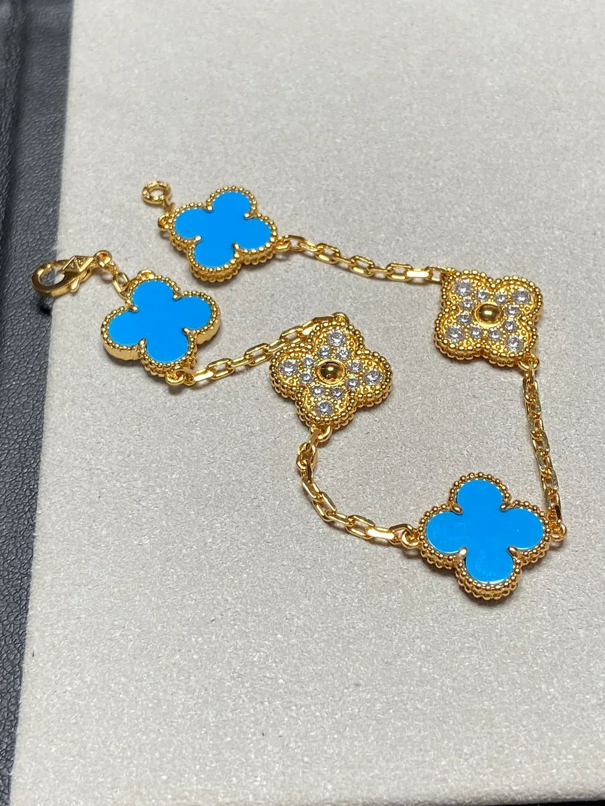[Riva Jewelry ] CLOVER 5 MOTIF BLUE AGATE BRACELET COLLECTION