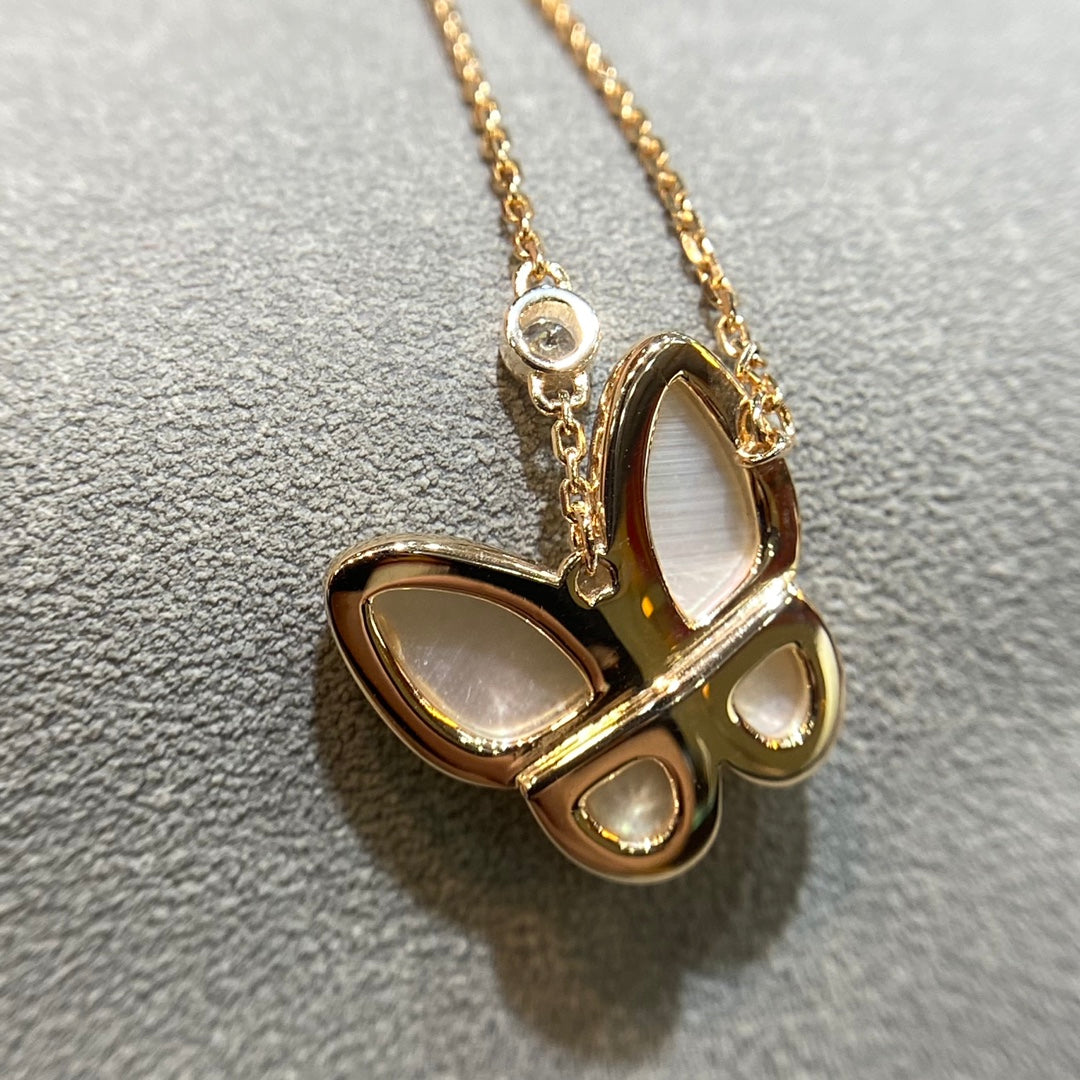 [Riva Jewelry ]BUTTERFLY MOP DIAMOND NECKLACE