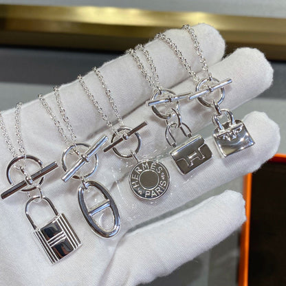 [Riva Jewelry ]CONSTANCE PEDANT SILVER NECKLACE