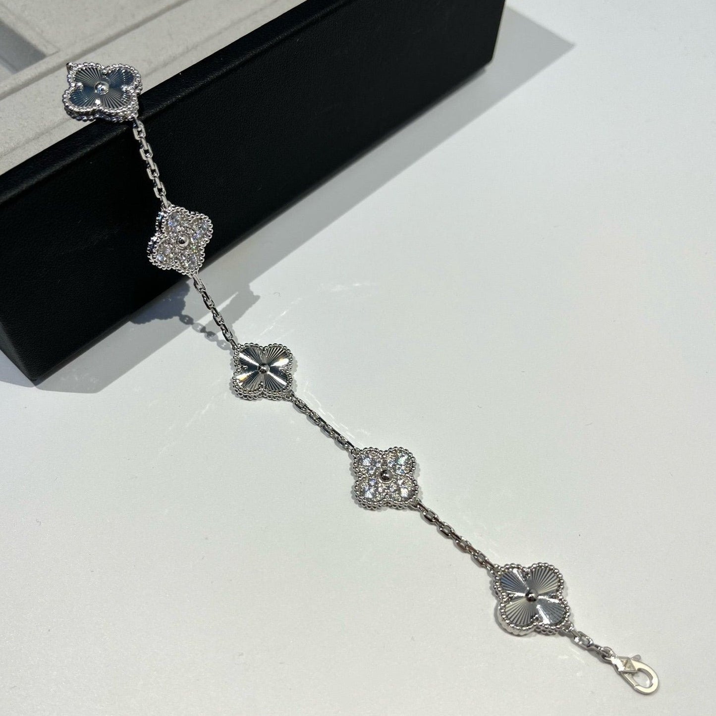 [Riva Schmuck]ARMBAND GLÜCKKLEE 5-MOTIVE - LASER KOLLEKTION