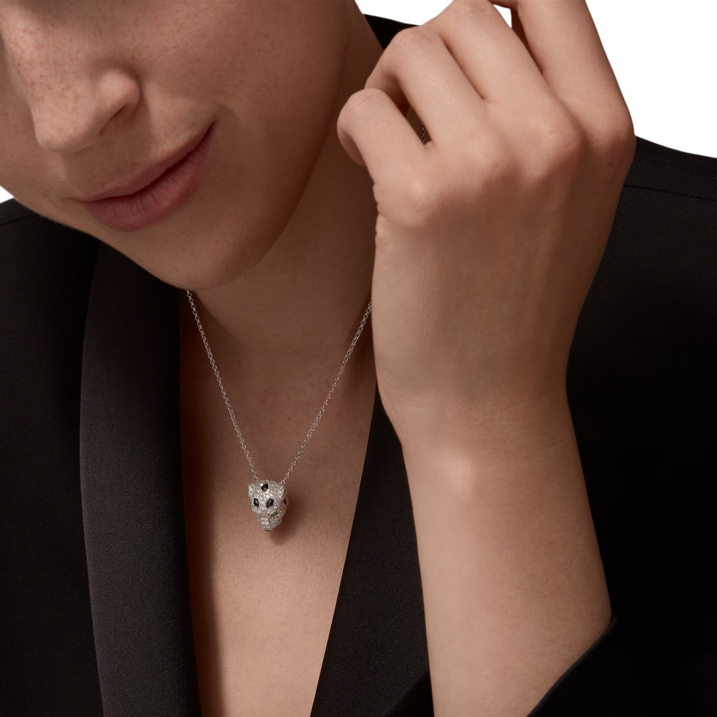 [Riva Jewelry]レオパードヘッド フルパヴェダイヤモンドペンダントネックレス