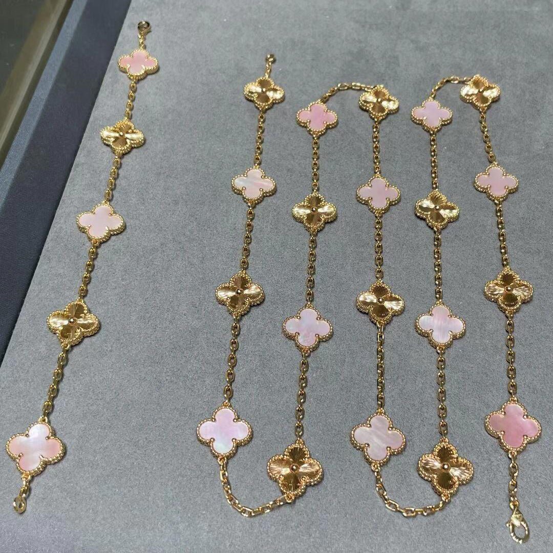 [Riva Jewelry ]CLOVER 20 MOTIFS LASER PINK MOP NECKLACE