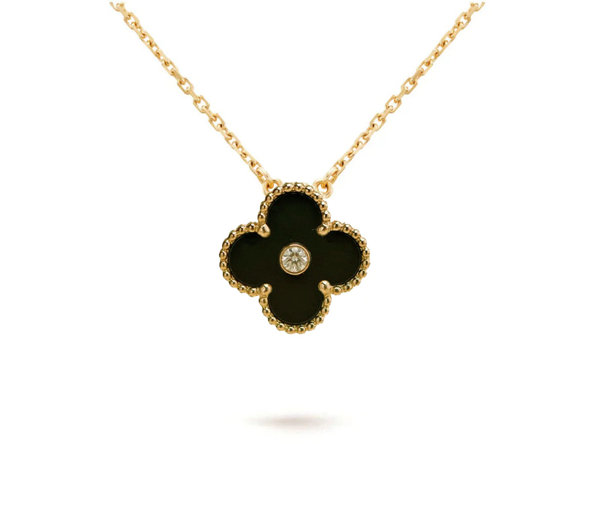[Riva Jewelry]LIMITED EDITION CHRISTMAS CLOVER FLOWER NECKLACE - 15MM ANNUAL COLLECTIBLE PENDANT