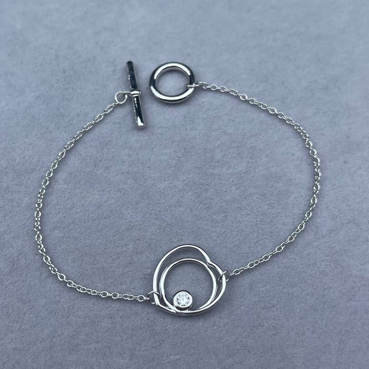 [Riva Jewelry]HOLLOW HEART SINGLE DIAMOND BRACELET