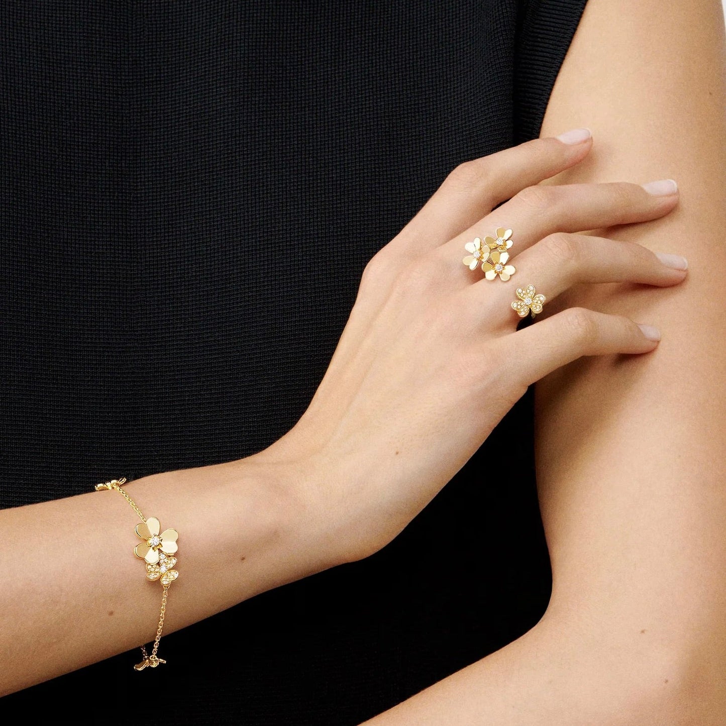 [Riva Jewelry]LUMINOUS BLOSSOM 5-MOTIV-ANHÄNGERARMBAND
