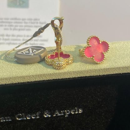 [Riva  Jewelry]NEW CLOVER 15MM PINK ENAMEL STUD EARRINGS