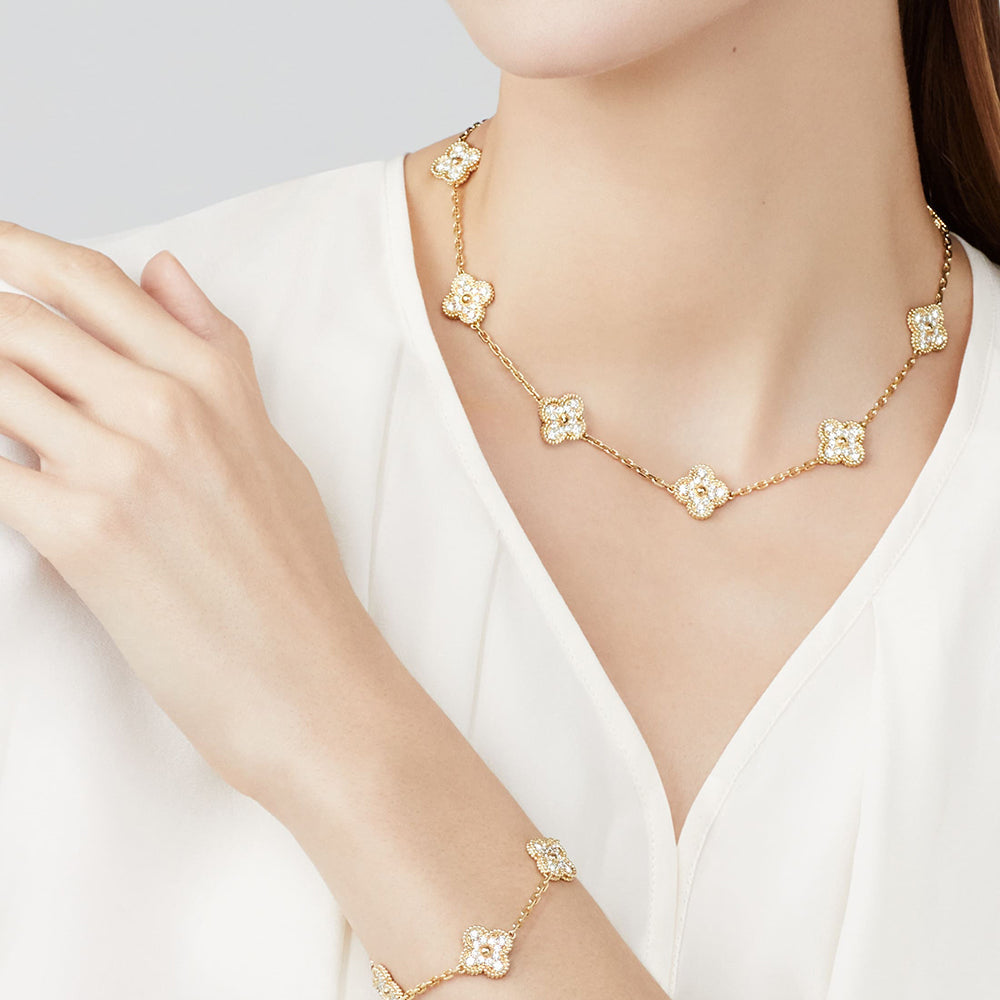 [Riva Jewelry ]CLOVER 10 MOTIFS DIAMOND NECKLACE