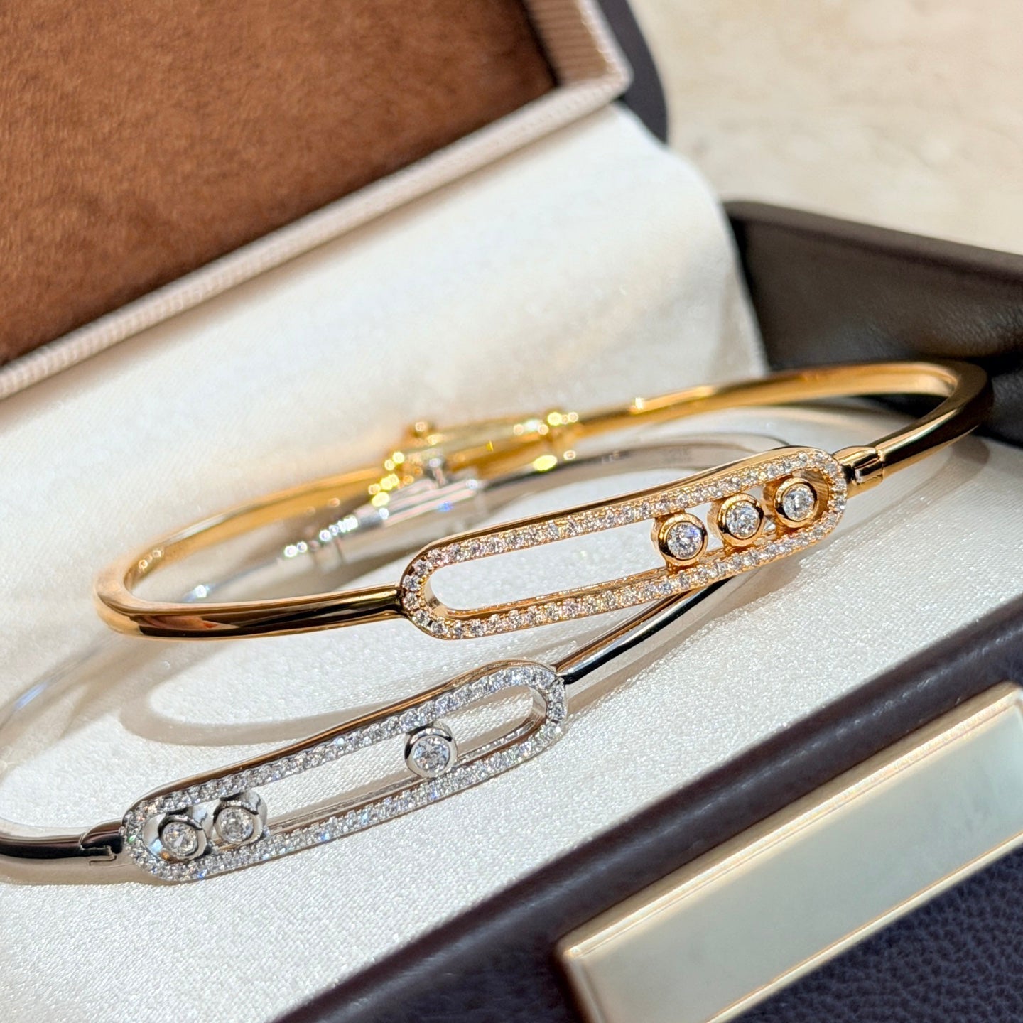 [Riva Jewelry]ムーブ パヴェ ダイヤモンド バングル ブレスレット M