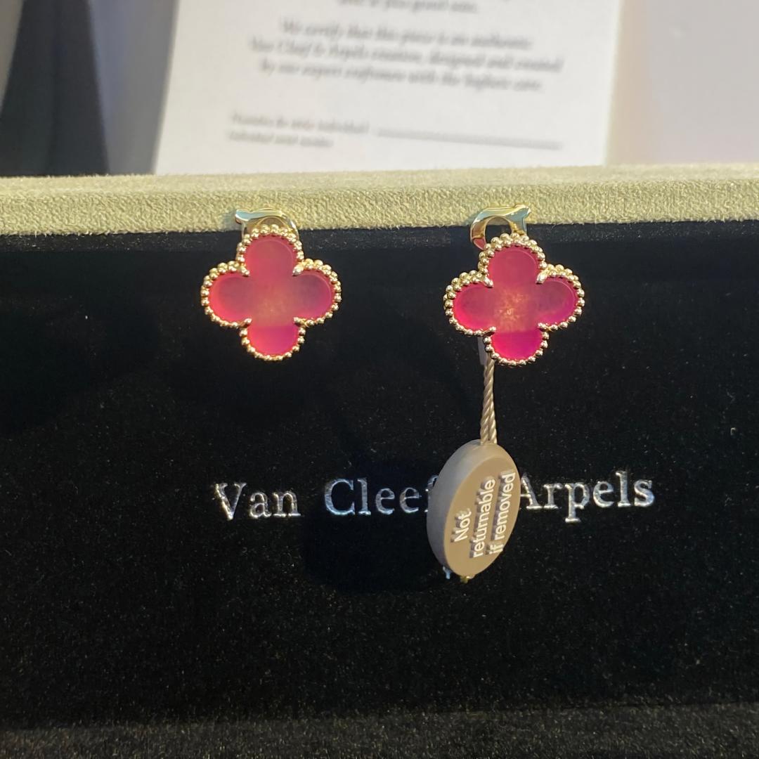 [Riva  Jewelry]NEW CLOVER 15MM PINK ENAMEL STUD EARRINGS