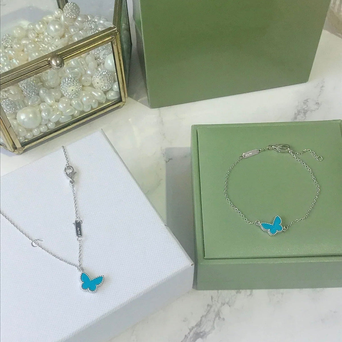 [Riva Jewelry ]BUTTERFLY TURQUOISE BUTTERFLY BRACELET SILVER