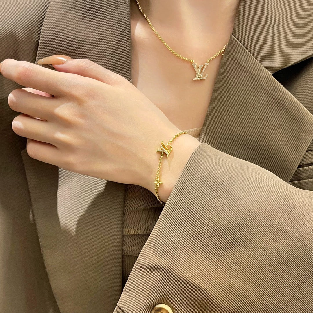 [Riva Jewelry ]LOGO STAR MOTIF GOLD BRACELET
