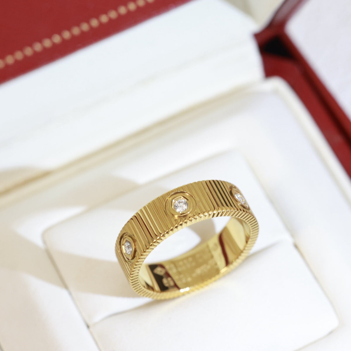 [Riva Jewelry]LOVE 6.5MM UNLIMITED 6 DIAMONDS RING