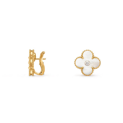 [Riva Jewelry]15MM クローバー フラワースタッドピアス ダイヤモンド-ゴールドコレクション