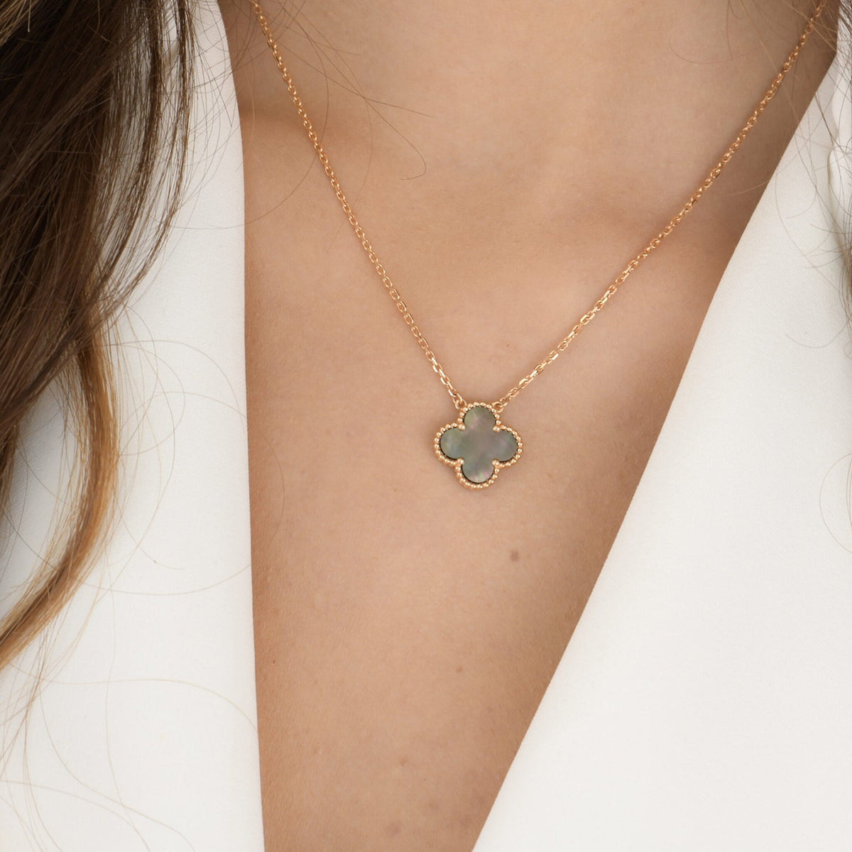[Riva Jewelry ]CLOVER 15MM  GRAY MOTHER OF PEARL NECKLACE