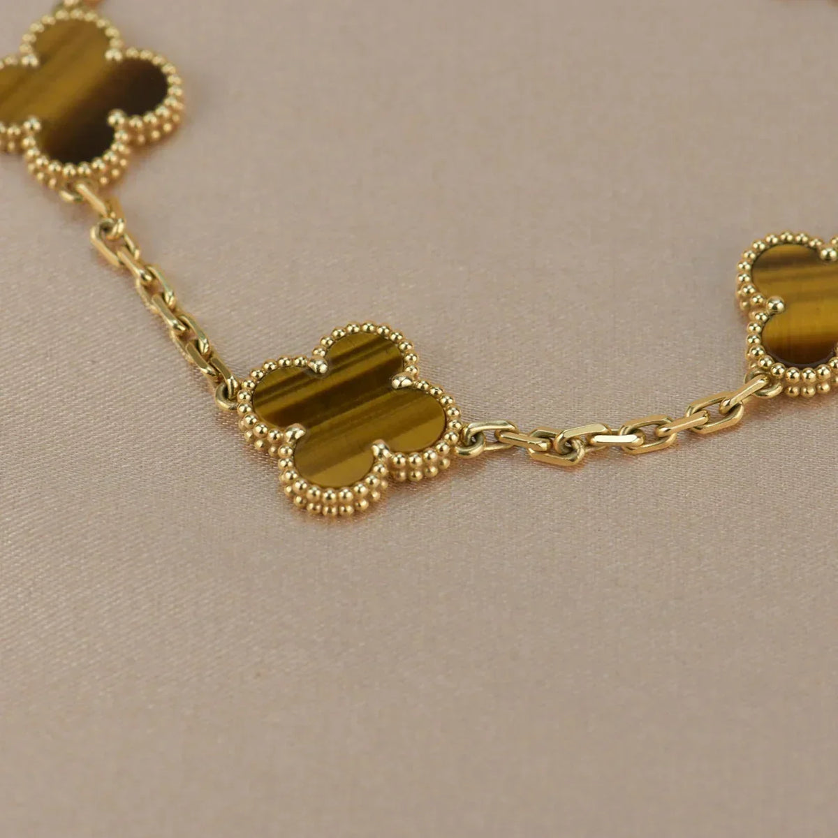 [Riva Jewelry ] CLOVER 5 MOTIFS TIGER EYE BRACELET COLLECTION
