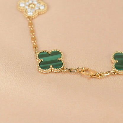 [Riva Jewelry]ラッキー クローバー 5モチーフ ブレスレット - マラカイト コレクション