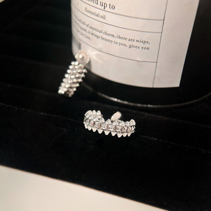 [Riva Jewelry ]CLASH SMALL HOOP EARRINGS