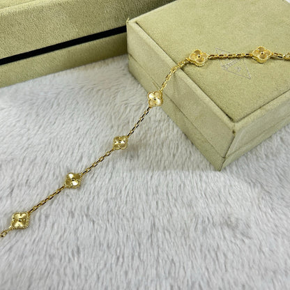 [Riva Jewelry ]CLOVER 6 MOTIF DIAMOND BRACELET