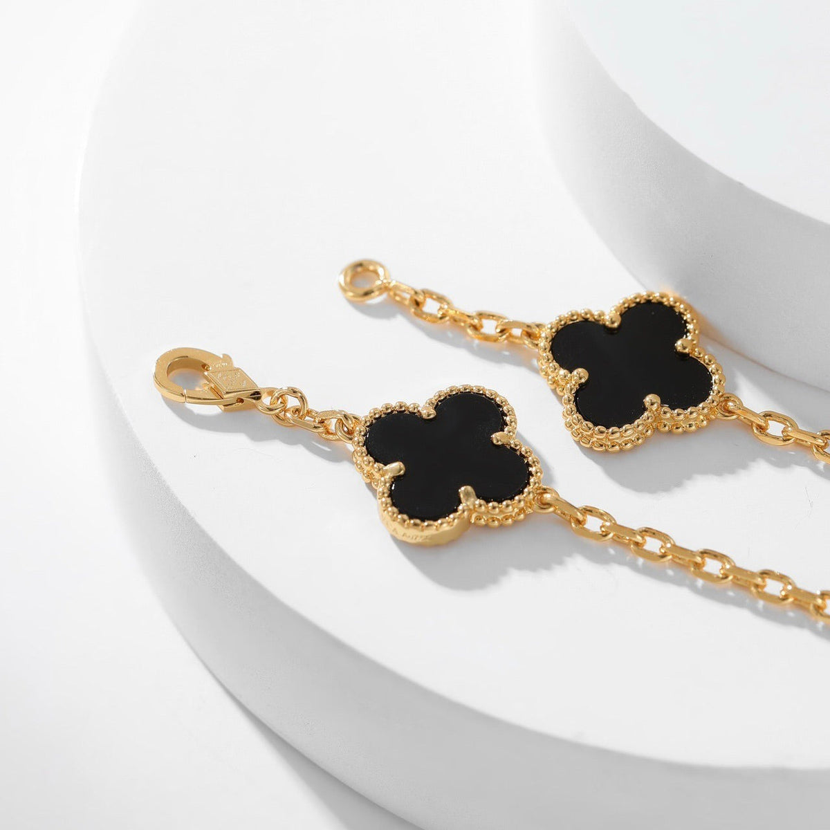 [Riva Jewelry ]CLOVER 10 MOTIFS ONYX NECKLACE