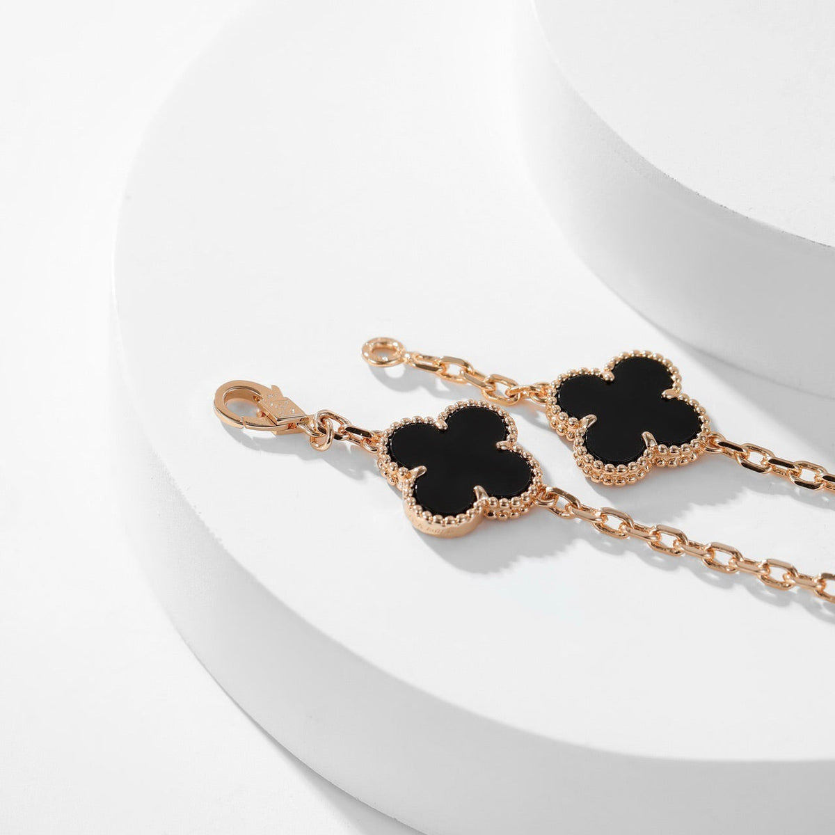 [Riva Jewelry ]CLOVER 10 MOTIFS ONYX NECKLACE