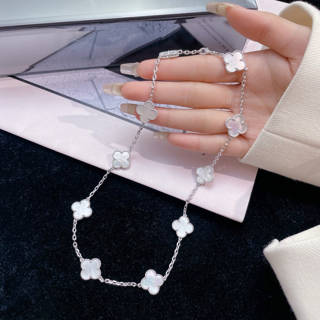 [Riva Jewelry ]CLOVER 10 MOTIFS WHITE MOTHER OF PEARL NECKLACE