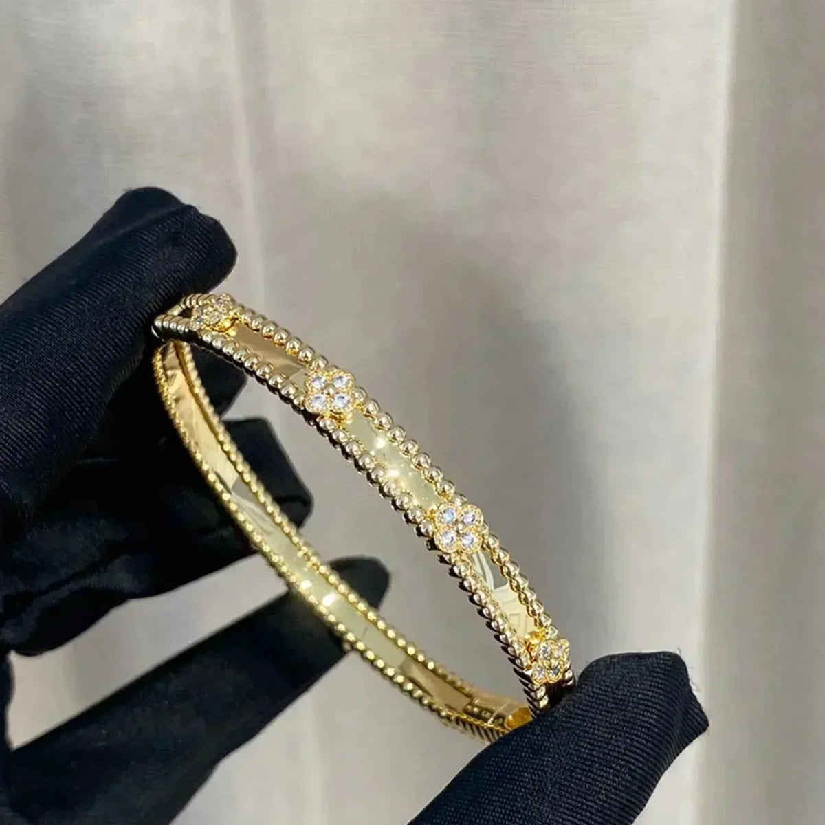 [Riva Jewelry ]CLOVER BRACELET 4MM DIAMONDS