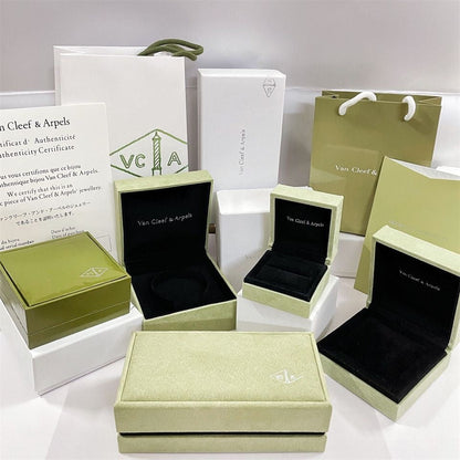 [Riva Jewelry]CLOVERブランドジュエリーボックス