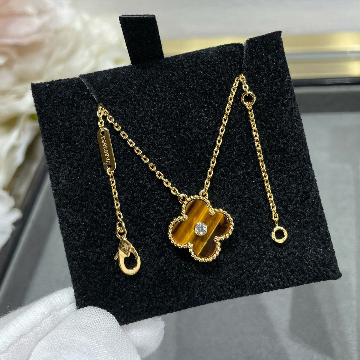 [Riva Jewelry ]CLOVER 15MM DIAMOND AND YELLOW TIGER'S EYE AGATE necklace