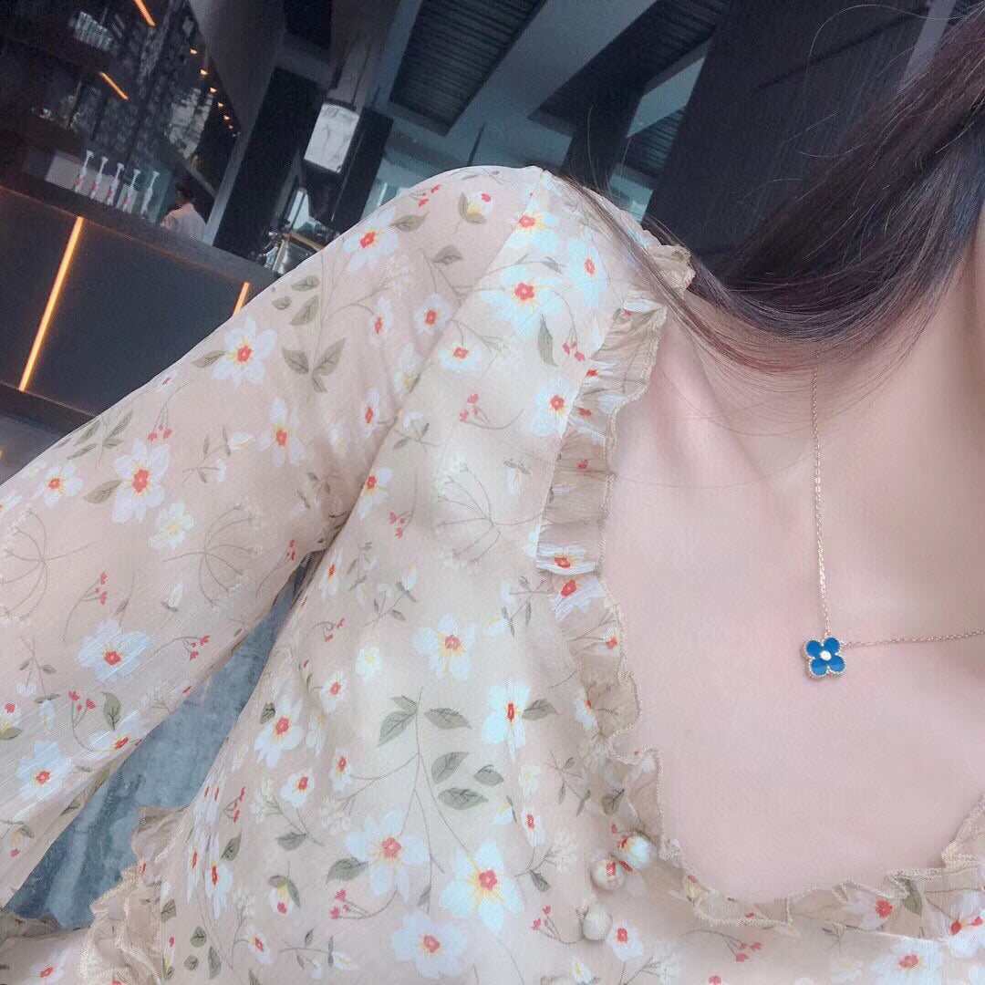 [Riva Jewelry ]CLOVER 15MM DIAMOND AND BLUE AGATE NECKLACE