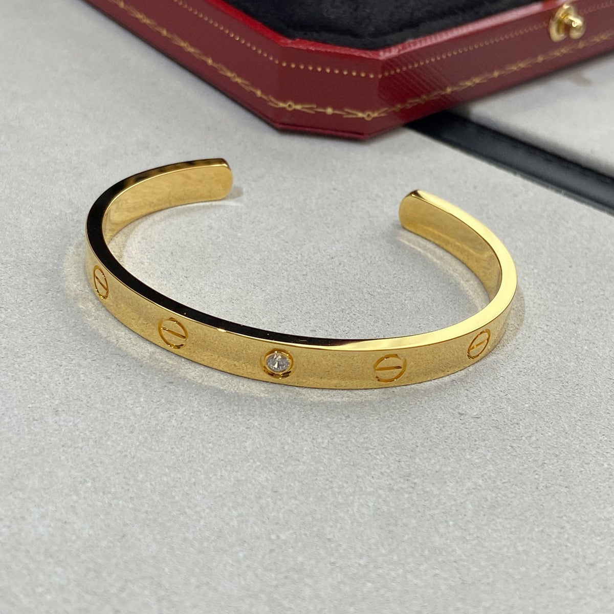[Riva Jewelry ]LOVE BRACELET 6.1MM 1 DIAMOND OPEN CUFF
