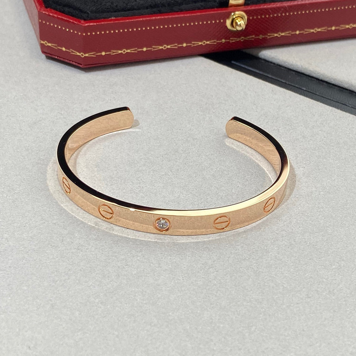 [Riva Jewelry ]LOVE BRACELET 6.1MM 1 DIAMOND OPEN CUFF
