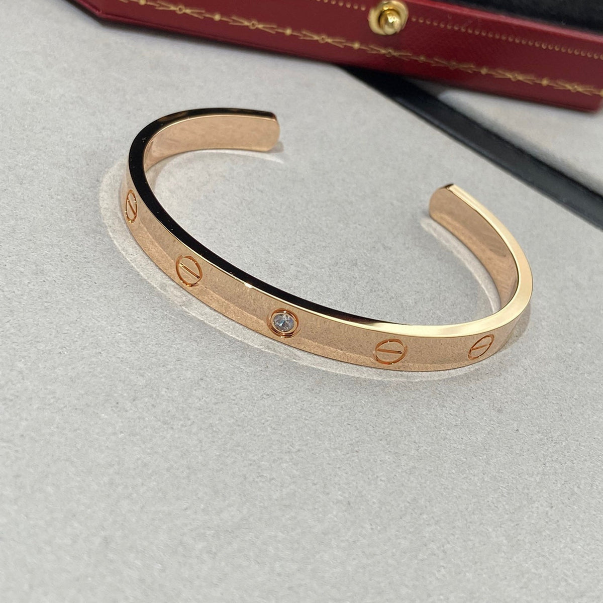 [Riva Jewelry ]LOVE BRACELET 6.1MM 1 DIAMOND OPEN CUFF