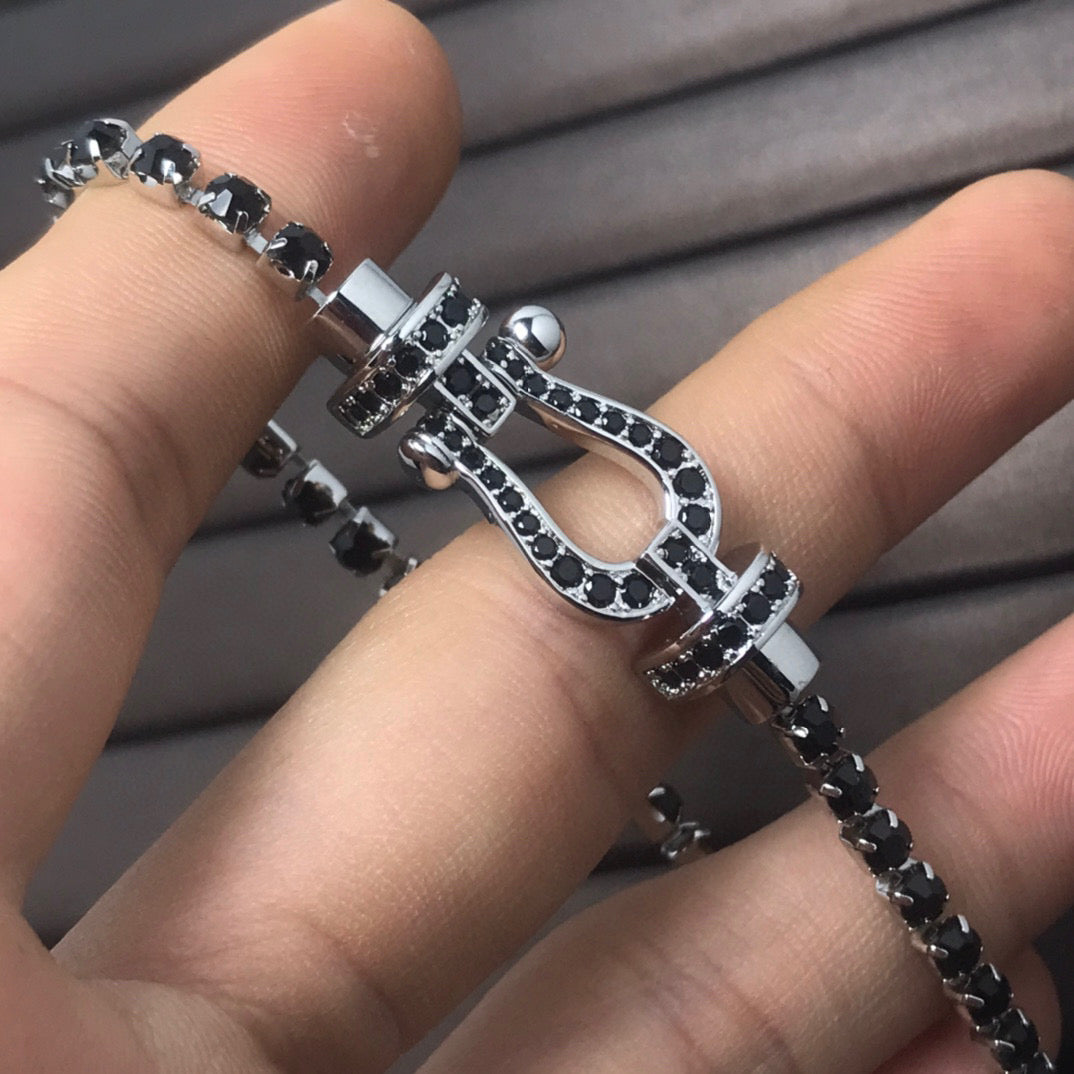 [Riva Jewelry ]FORCE  LARGE HORSESHOE FULL DIAMOND TENNIS BRACELET