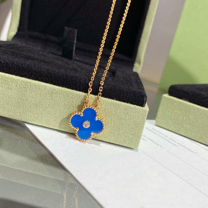 [Riva Jewelry ]CLOVER 15MM DIAMOND AND BLUE AGATE NECKLACE