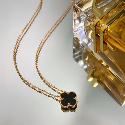 [Riva Jewelry ]CLOVER 15MM BLACK ONYX SINGLE FLOWER NECKLACE