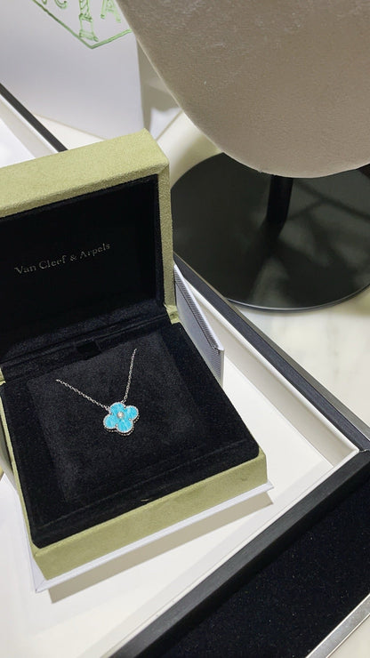 [Riva Jewelry ]CLOVER 15MM DIAMOND SVRES PORCELAIN  NECKLACE SILVER