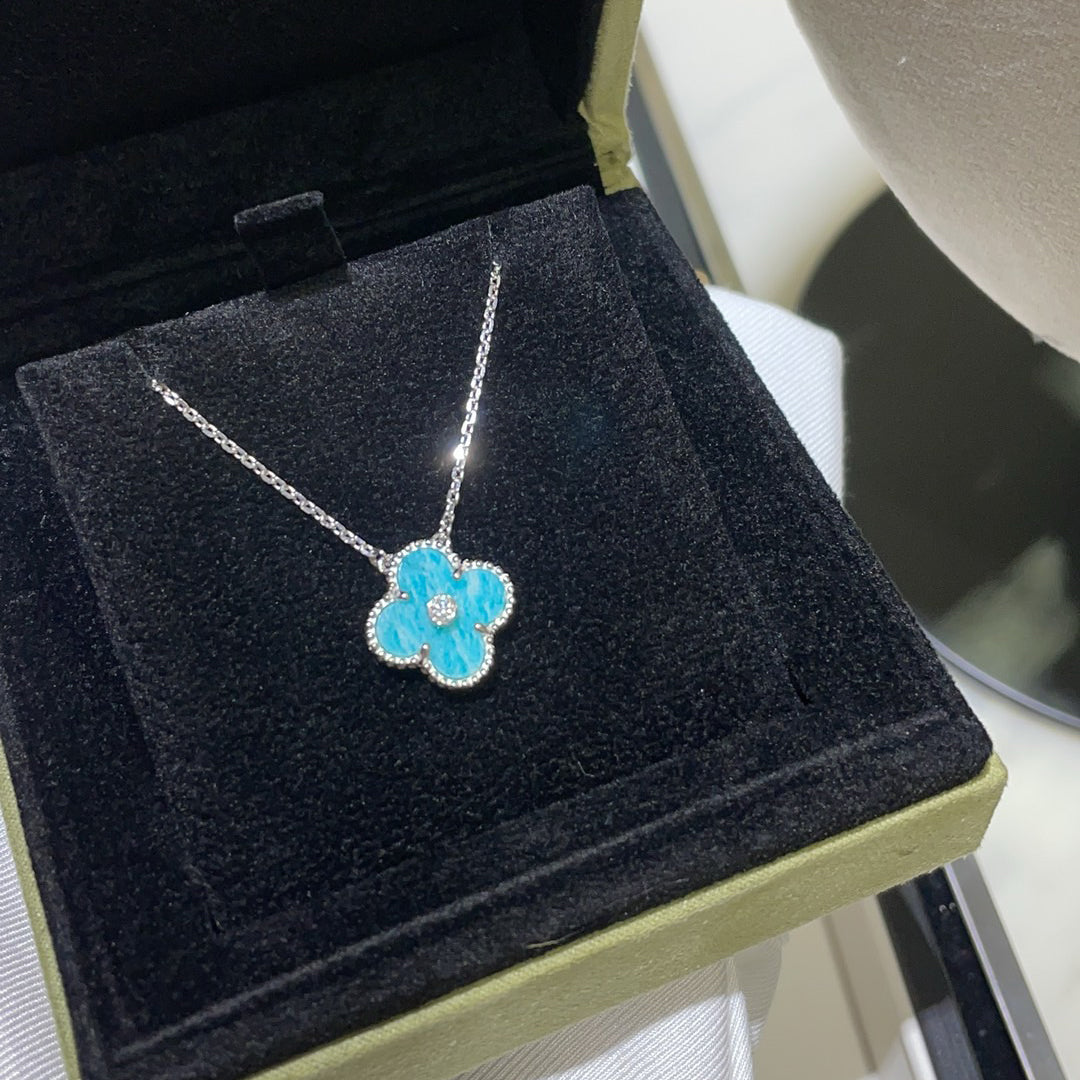 [Riva Jewelry ]CLOVER 15MM DIAMOND SVRES PORCELAIN  NECKLACE SILVER