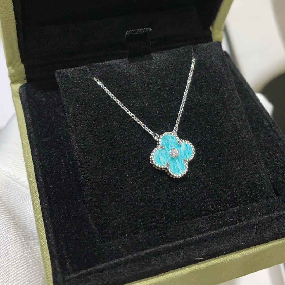 [Riva Jewelry ]CLOVER 15MM DIAMOND SVRES PORCELAIN  NECKLACE SILVER