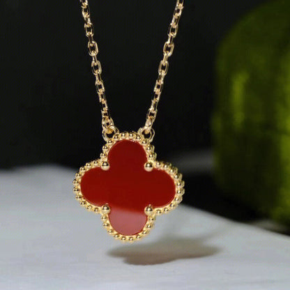 [Riva Jewelry ]CLOVER 15MM CARNELIAN SINGLE FLOWER NECKLACE